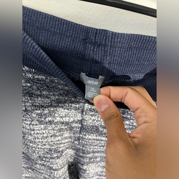 Aerie XS blue white High Waist Jogger Pants with pockets - Picture 2 of 3